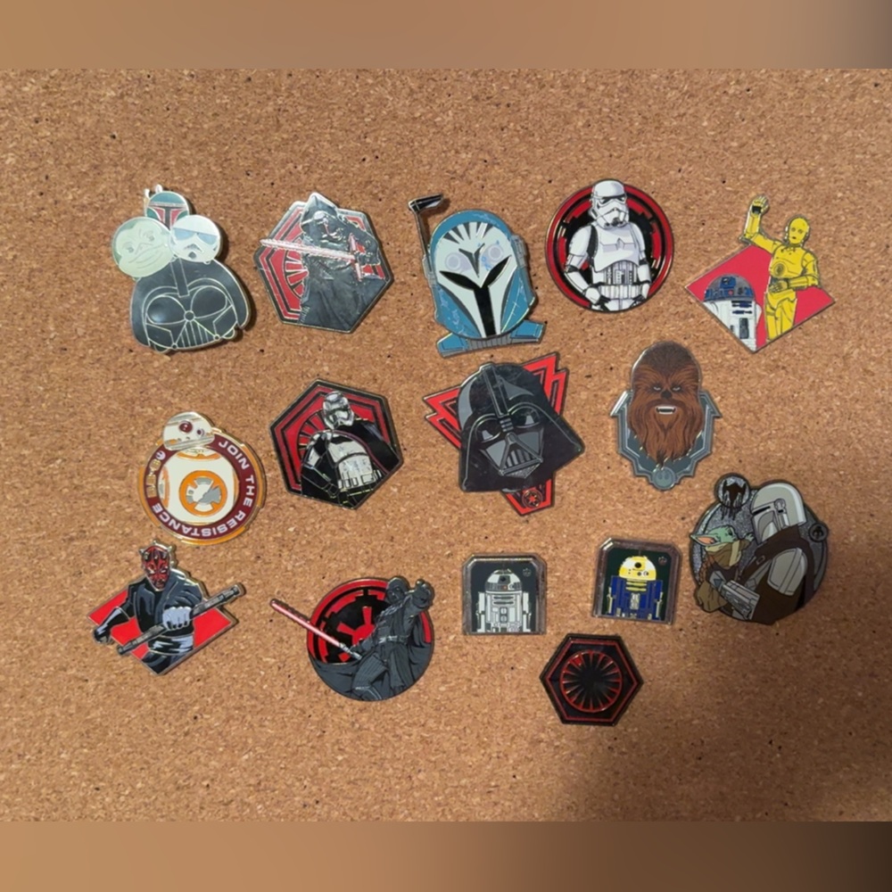 Star Wars Themed Enamel Pin Set